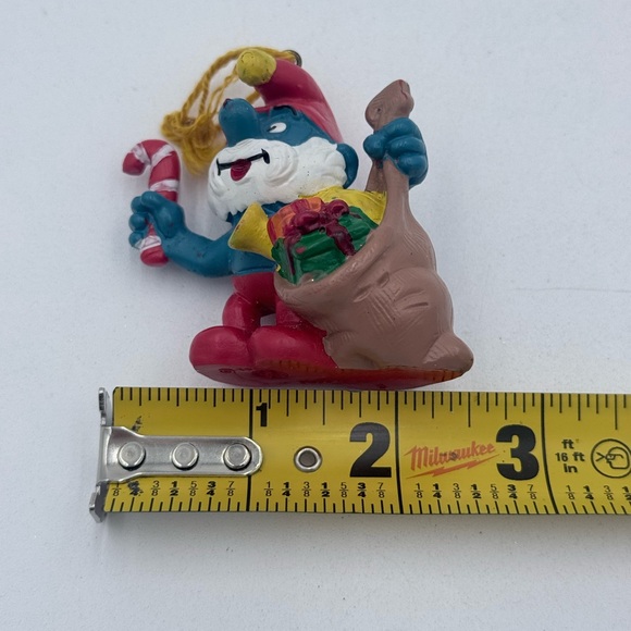 Vintage 1981 Christmas Ornament Schleich Peyo Plastic Papa Smurf Santa Sack 2.5” - Picture 6 of 7